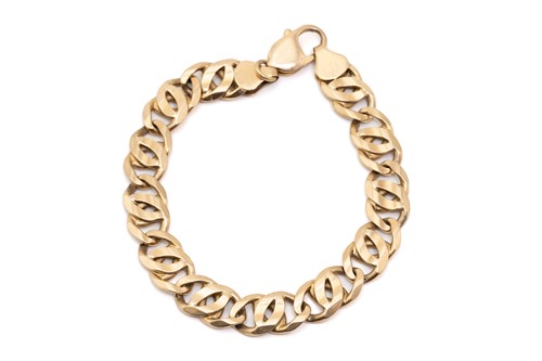 Lot 195 - A 9ct yellow gold flat anchor link bracelet,...