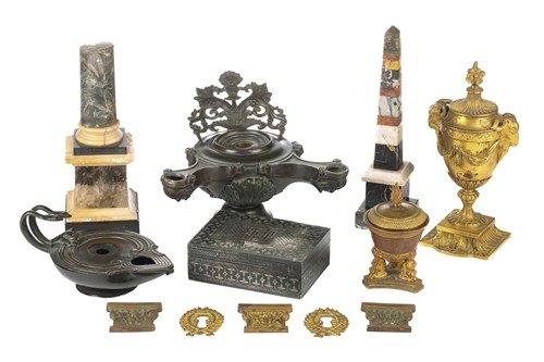 Lot 164 - A collection of small grand tour items...