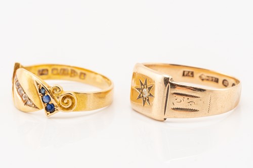 Lot 12 - An Edwardian gem-set dress ring in 18ct gold...