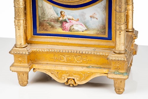 Lot 283 - A Louis XVI-style gilt metal cased 8-day...