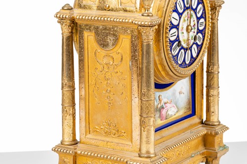 Lot 283 - A Louis XVI-style gilt metal cased 8-day...
