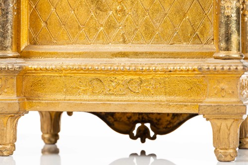 Lot 283 - A Louis XVI-style gilt metal cased 8-day...