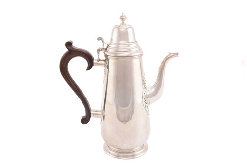 Lot 494 - A 20th century silver coffee pot, London 1972...