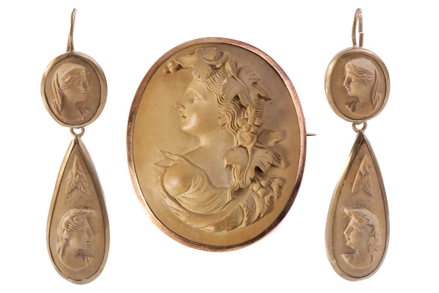 Lot 36 - A Victorian lava cameo demi-parure; comprising...