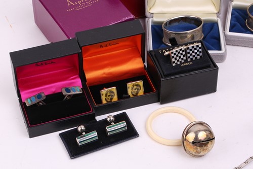 Lot 346 - A mixed collection of items comprising two...