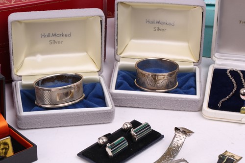 Lot 346 - A mixed collection of items comprising two...