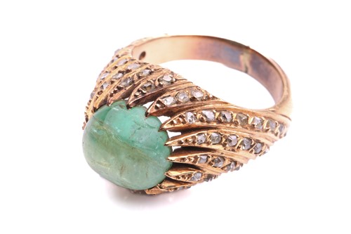 Lot 265 - An emerald and diamond cocktail ring,...