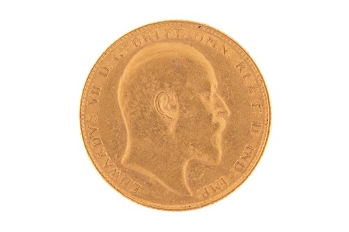 Lot 320 - An Edward VII full sovereign gold coin, 1907,...