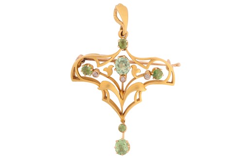 Lot 1 - An early 20th-century Russian pendant brooch...