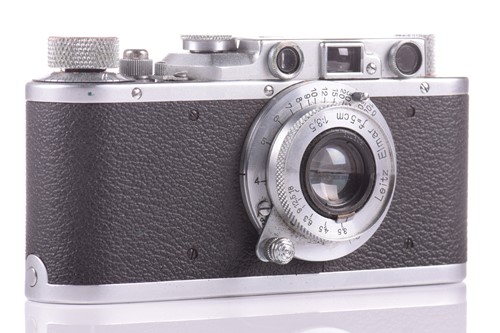 Lot 228 - A Leitz Wetzlar Leica III Rangefinder camera,...