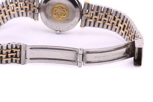 Lot 355 - A Van Cleef & Arpels La Collection lady's...