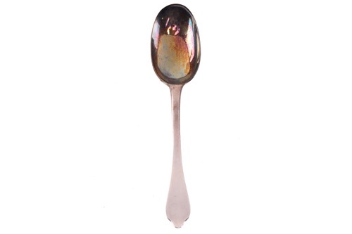 Lot 428 - A Queen Anne silver "dog nose" spoon, London,...