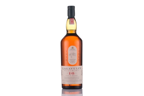 Lot 113 - A litre bottle of Lagavulin 16-year-old single...