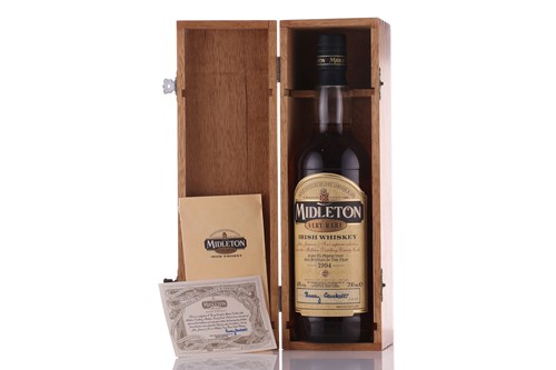 Lot 59 - A bottle of Midleton Very Rare Irish Whiskey...