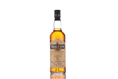 Lot 59 - A bottle of Midleton Very Rare Irish Whiskey...