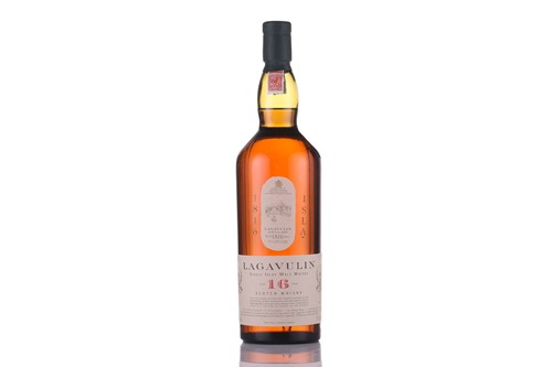 Lot 61 - A litre bottle of Lagavulin Single Islay Malt...