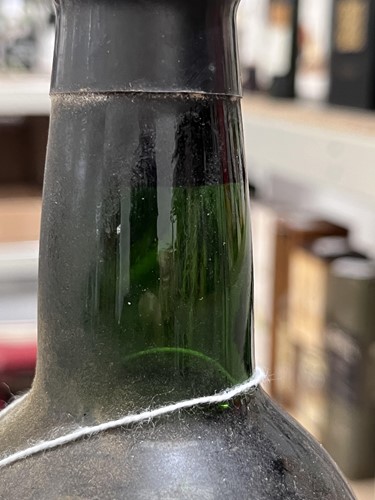 Lot 27 - Five bottles of Cockburn's 1963 Vintage Port.