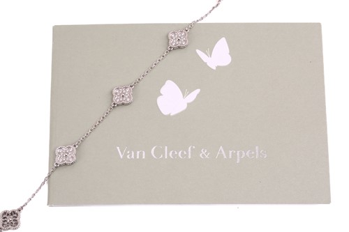 Lot 208 - A Van Cleef and Arpels alhambra diamond...