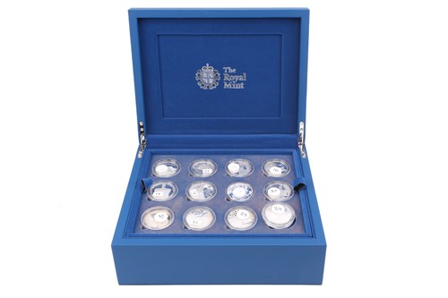 Lot 277 - Royal Mint - The Queens 2012 Diamond Jubilee...