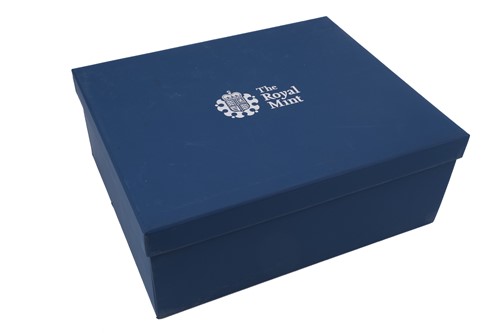 Lot 277 - Royal Mint - The Queens 2012 Diamond Jubilee...