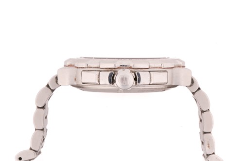 Lot 348 - A Tag Heuer Indy 500 wristwatch, featuring a...