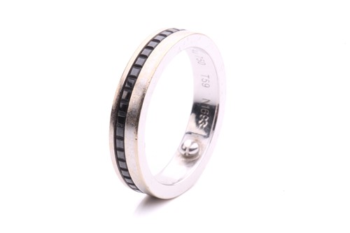 Lot 6 - Boucheron - a 'Quatre' black edition wedding...