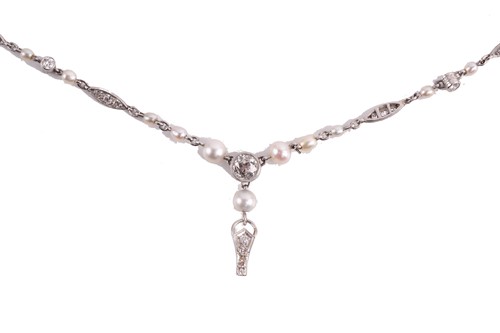 Lot 107 - An Art Deco chain necklace set with pearls and...