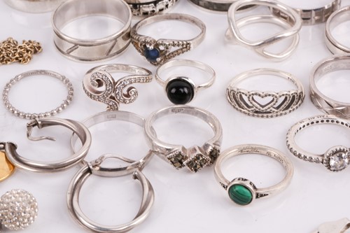 Lot 196 - Assorted white metal jewellery and gilt...