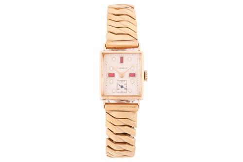 Lot 326 - An Art Deco ladies 14k yellow gold wristwatch,...