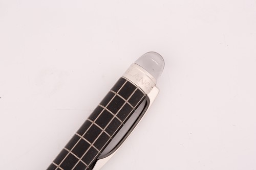 Lot 290 - Montblanc StarWalker ballpoint pen, the...
