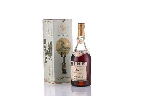 Lot 129 - A bottle of Hine Vieux Cognac VSOP, 70%,...