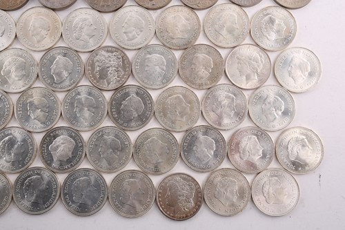 Lot 272 - A collection of silver content coins,...