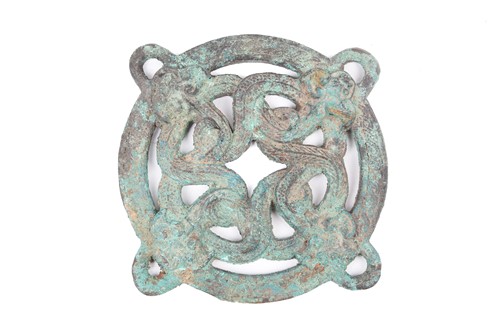 Lot 142 - A Warring States style Chinese bronze,...