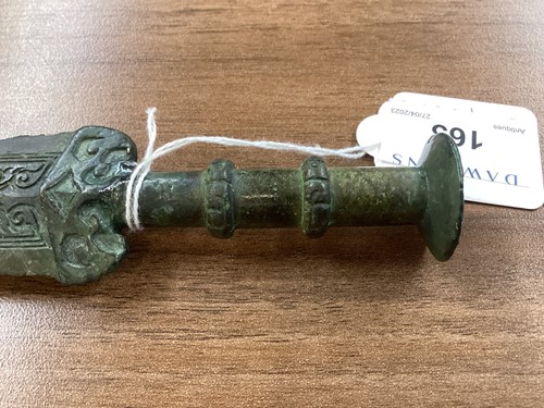 Lot 163 - A Chinese bronze sword, Han Dynasty (206 BC-...