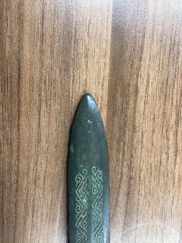 Lot 163 - A Chinese bronze sword, Han Dynasty (206 BC-...
