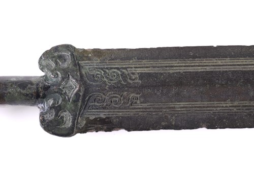 Lot 163 - A Chinese bronze sword, Han Dynasty (206 BC-...