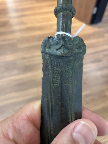 Lot 163 - A Chinese bronze sword, Han Dynasty (206 BC-...