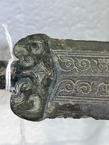 Lot 163 - A Chinese bronze sword, Han Dynasty (206 BC-...