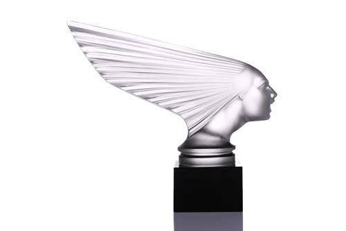 Lot 148 - A contemporary Lalique 'Victoires' car mascot,...