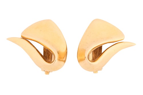 Lot 48 - A pair of clip-on earrings of abstract form,...