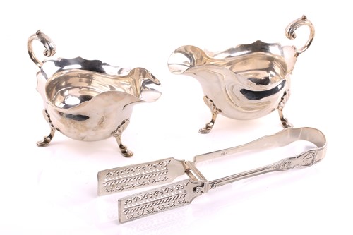 Lot 417 - A pair of William IV silver Kings pattern...