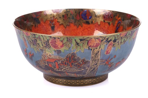 Lot 128 - A 'Willow' pattern Wedgwood Fairyland Lustre...