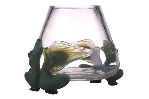 Lot 160 - A post-war Lalique 'Antinea' heavy glass vase,...
