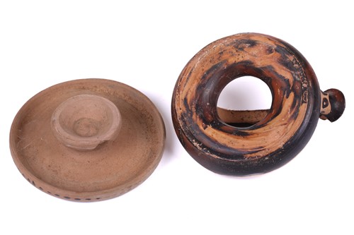 Lot 235 - An Apulian style red-figured fish plate,...