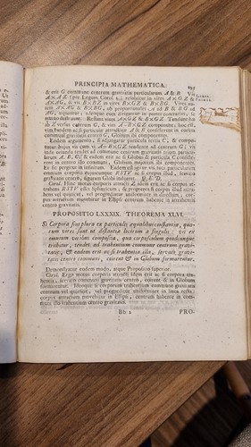Lot 425 - Mathematics: Newton (Sir Isaac), 'Philosophiae...
