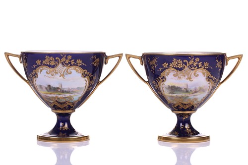 Lot 406 - A pair of early 20th century Royal Worcester...