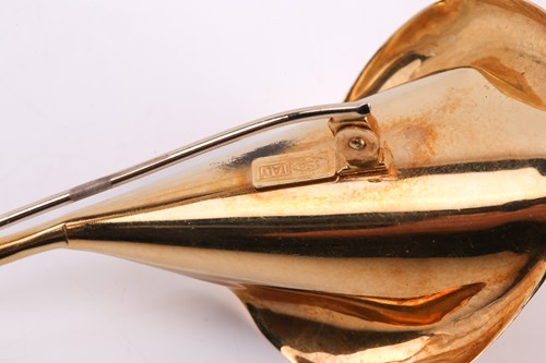 Lot 177 - An Italian arum lily brooch, realistically...