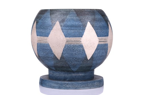 Lot 97 - An unusual 1970s Troika globe form art pottery...