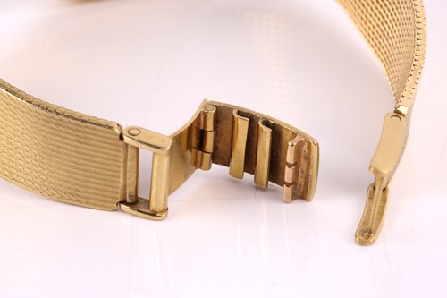 Lot 358 - An 18ct gold Omega constellation automatic...
