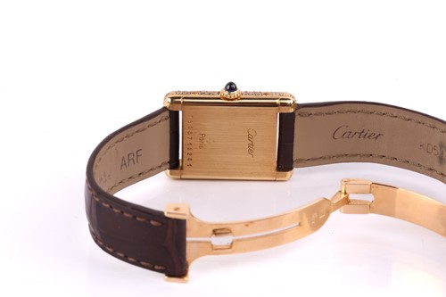 Lot 358 - A Cartier Cartier Tank Louis Cartier in 18ct...